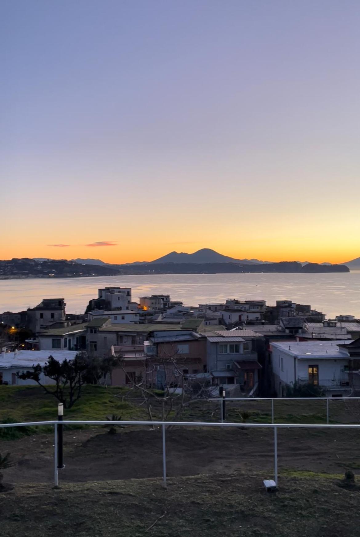 Re Vincy - Affittacamere Bacoli Dış mekan fotoğraf